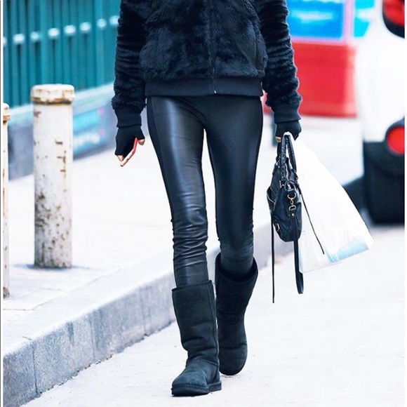 black tall classic uggs black tall classic uggs